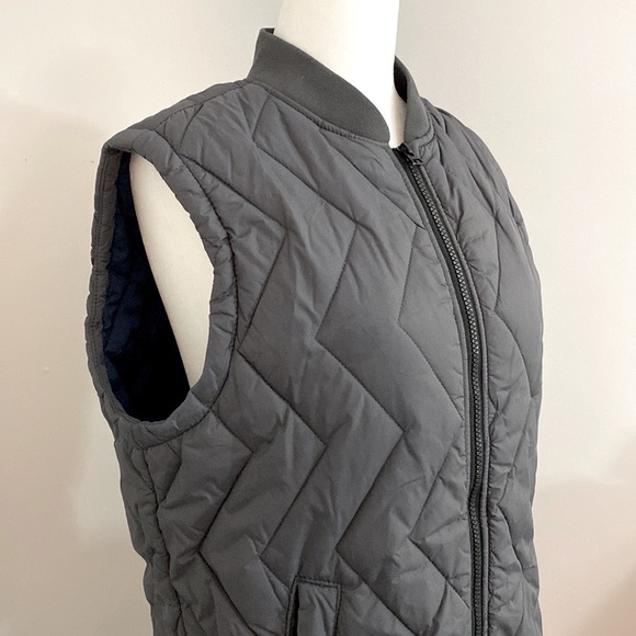 Jack and Jones Puffer Vest Chevron Quilted Nylon Grey Size M - Picture 8 of 17